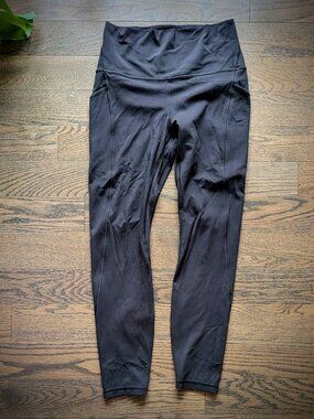 Athleta Salutation Stash Pocket Tights